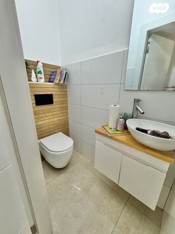 דירת גן, אשר, מרכז העיר, סביניה, הוותיקה, קרית ביאליק