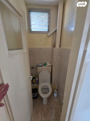 דירה, שכונת שז"ר, שז"ר, אור עקיבא