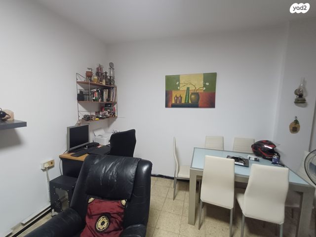 דירה, חולון