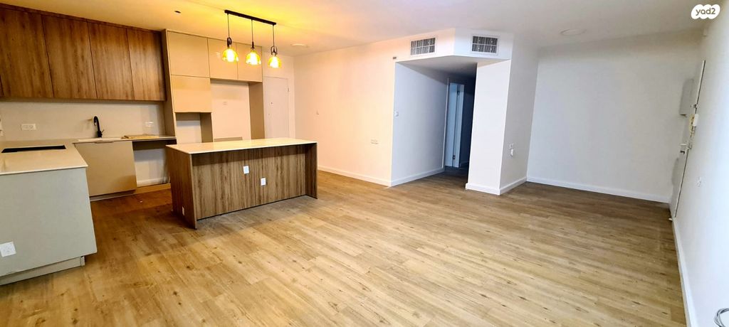 דירת גן, דוד אלעזר, המגינים, מודיעין מכבים רעות