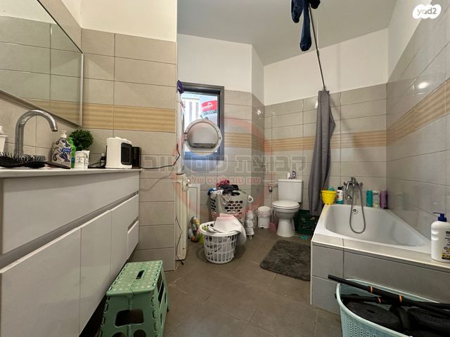 דירה, חטיבת כפיר, רובע יזרעאל סביוני העמק, עפולה