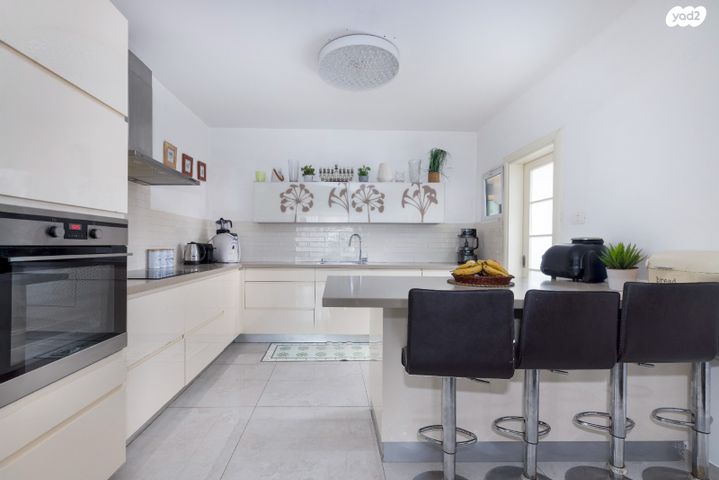 דירה, ראובן לרר, מרכז מערבי, נס ציונה