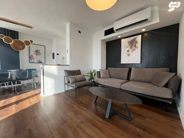 דופלקס, הירקון 52, לב תל אביב, לב העיר צפון, תל אביב יפו