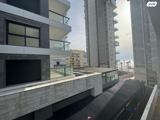 דירה, סוקולוב 10, רוטשילד עצמאות, בת ים