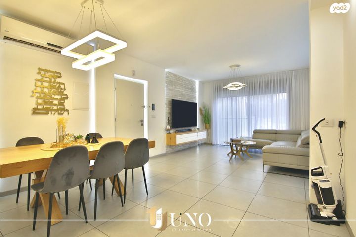 דירה, הרב שלום סלח 14, מרכז העיר, קרית אתא