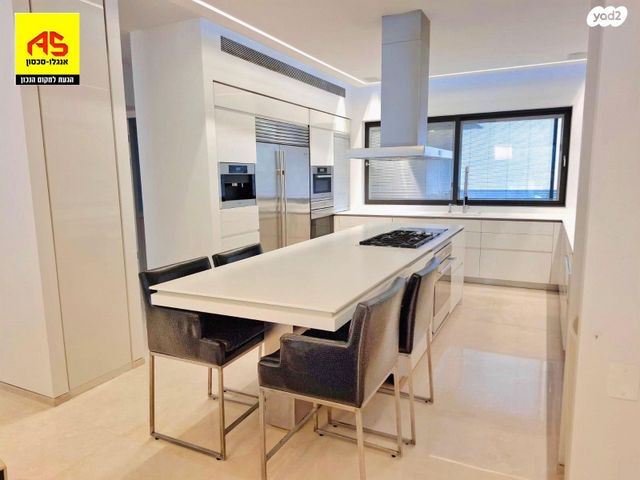 בית פרטי/ קוטג', הנרייטה סולד, קזן, רעננה