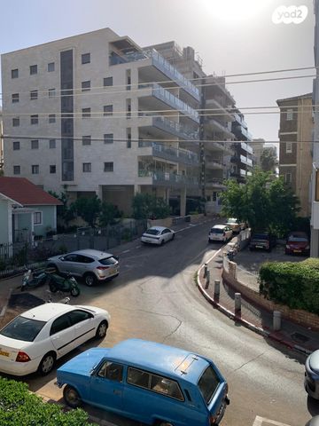 דירה, צלליכין, רמז, מערב ותיק, ראשון לציון