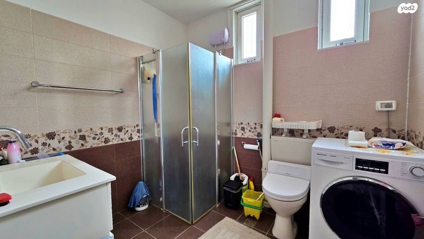 דירה, אשכולות, הגליל, כרמיאל