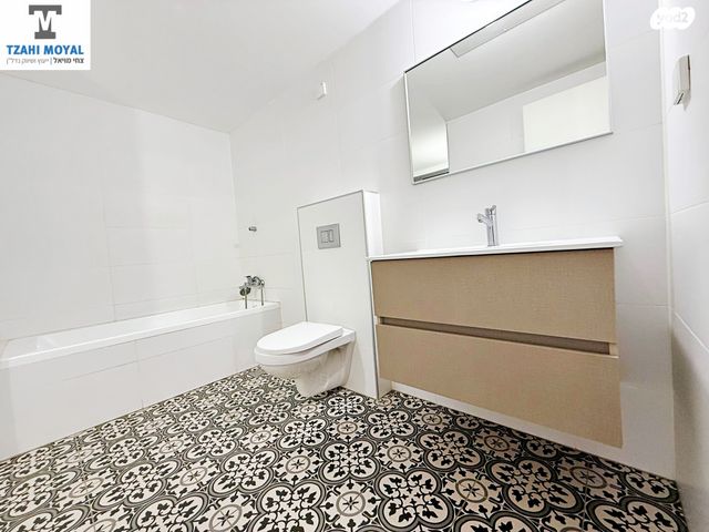 דירה, אהבת אדם 81, שרונה, כפר יונה