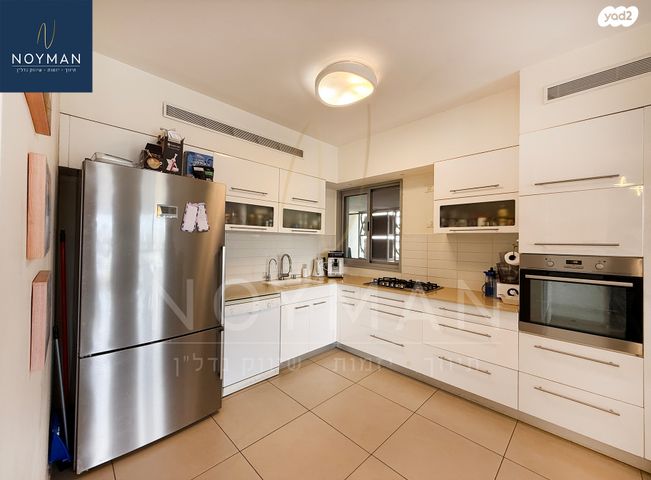 דירה, הרב נריה 9, קרית השרון, נתניה