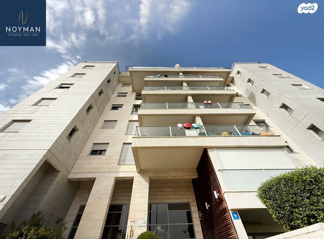 דירה, הרב נריה 9, קרית השרון, נתניה