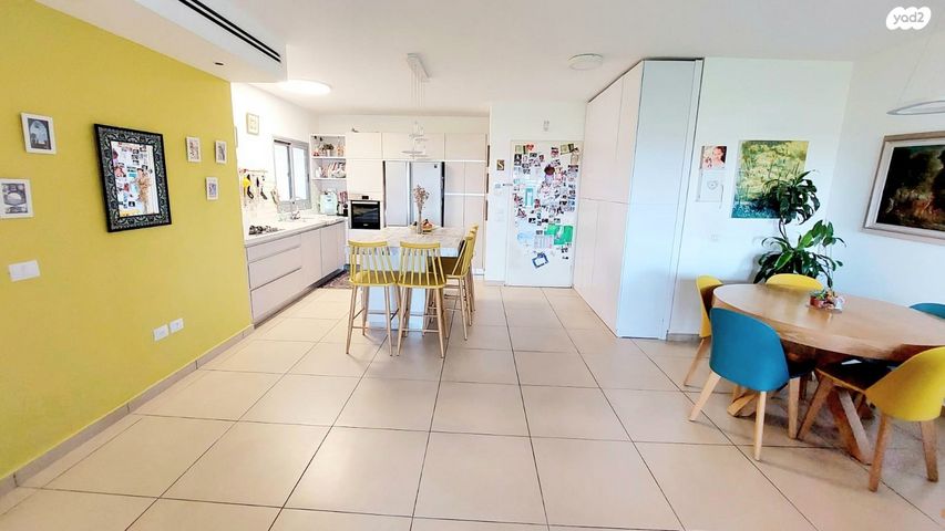 דירה, שדרות יצחק רבין, קדימה צורן