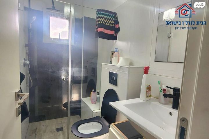 דירה, יהושע חנקין, רסקו א', חולון