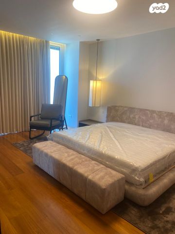 דירה, הירקון, תל אביב יפו