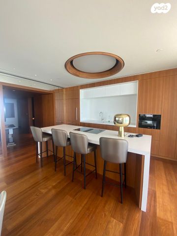 דירה, הירקון, תל אביב יפו