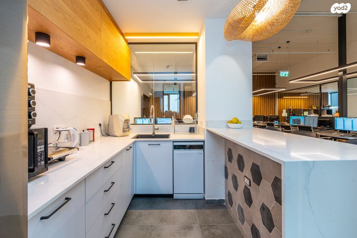 משרדים, יהודי פקיעין 1, בית"ר, יד שמואל, חדרה