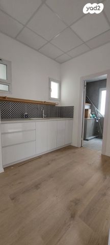 משרדים, חיפה