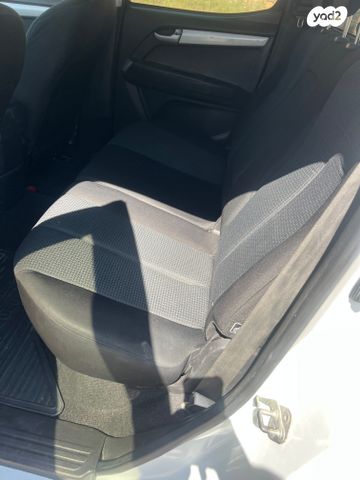 איסוזו די-מקס