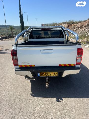 איסוזו די-מקס