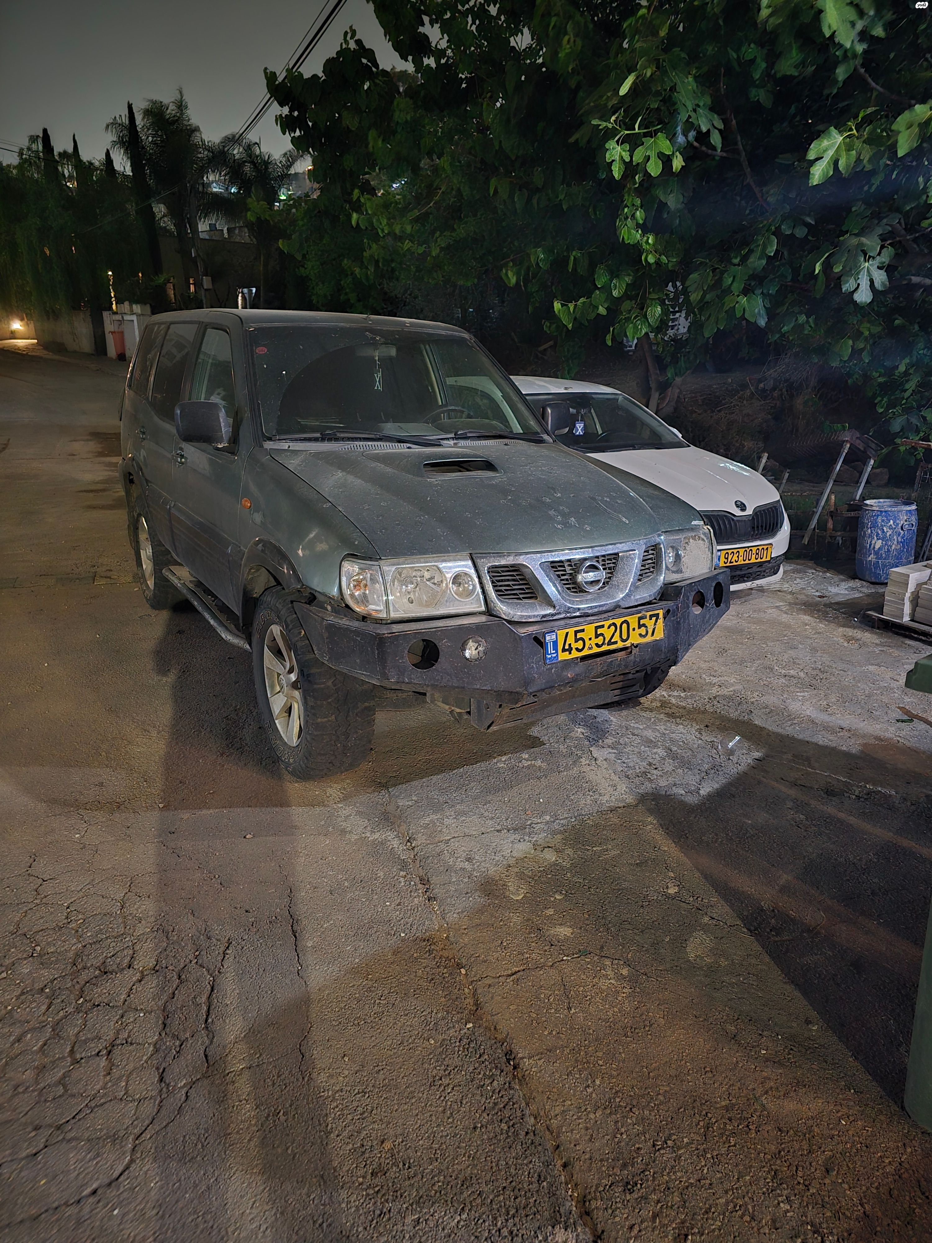 מודעת רכב ניסאן טראנו