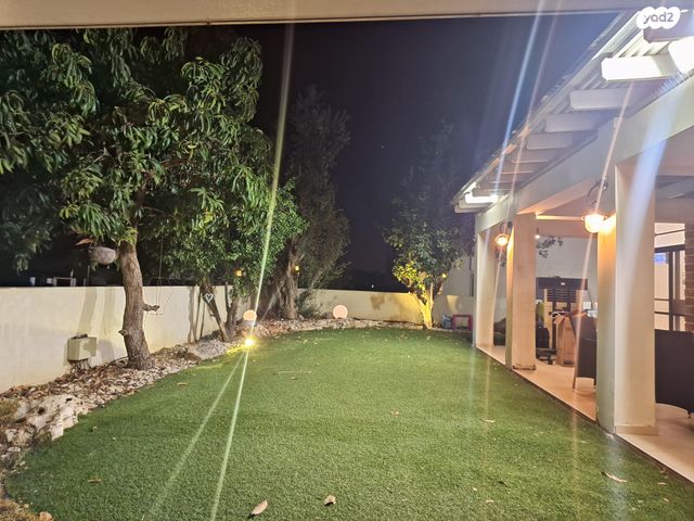 לב הכפר 1