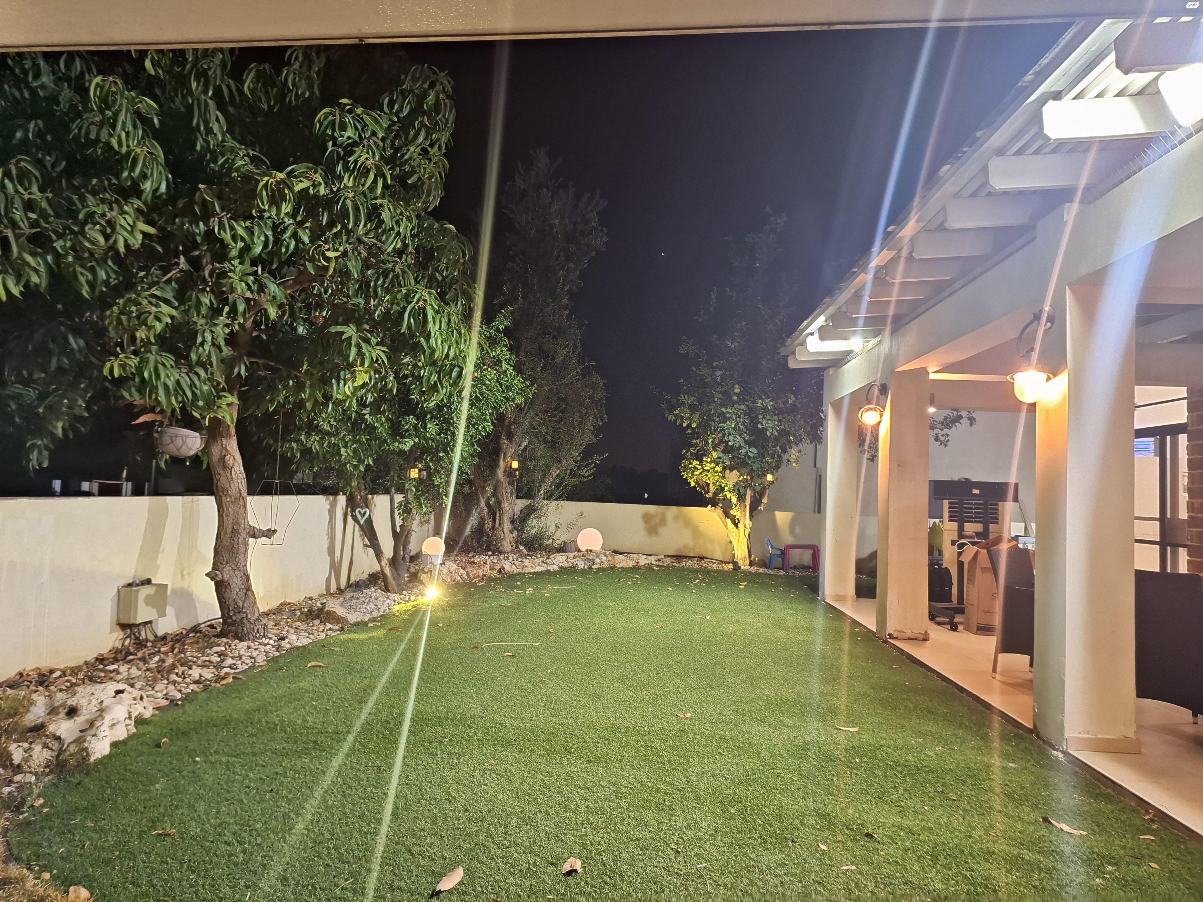 לב הכפר 1