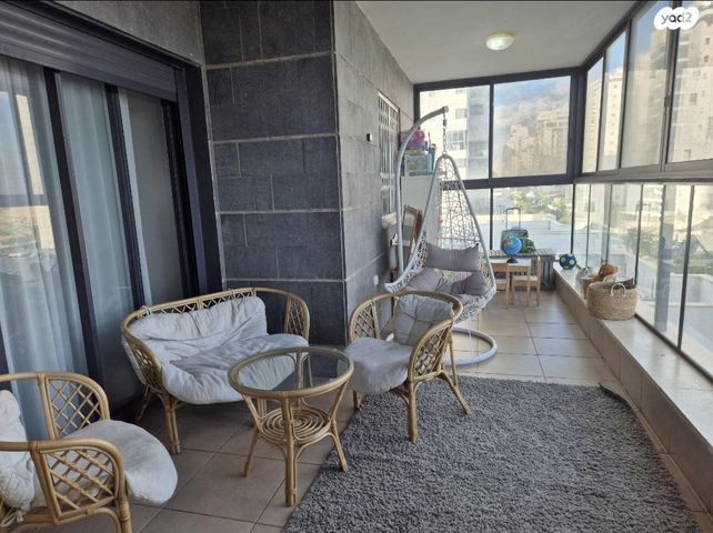 דירה, אפרסמון 11, רובע ט"ז, אשדוד