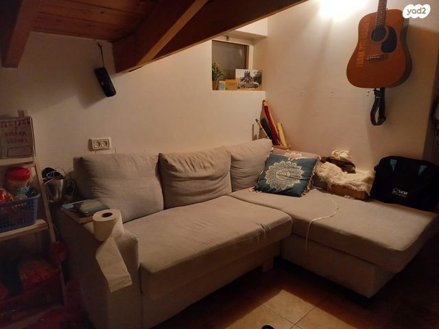 יחידת דיור, עזרא 42, מורשה, רמת השרון