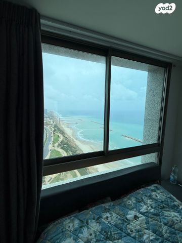 דירה, שדרות עובד בן עמי, נוף הטיילת, נתניה