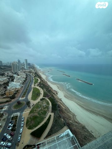 שדרות עובד בן עמי 