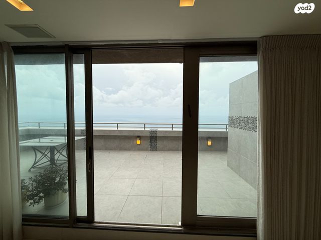 דירה, שדרות עובד בן עמי, נוף הטיילת, נתניה