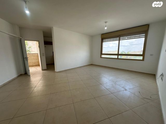 דירה, רמת הגולן 3, רובע ד', אריאל