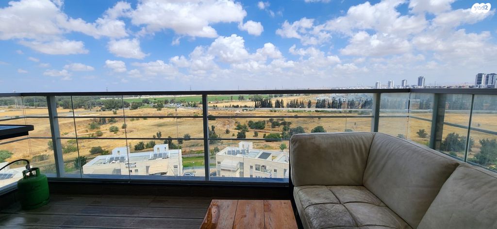 דירה, אלי כהן, הבנים, קרית גת