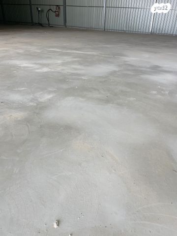 מבני תעשיה, באר טוביה