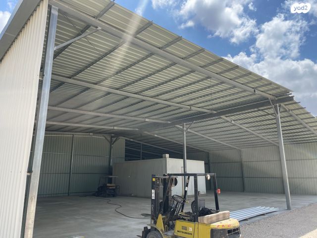 מבני תעשיה, באר טוביה