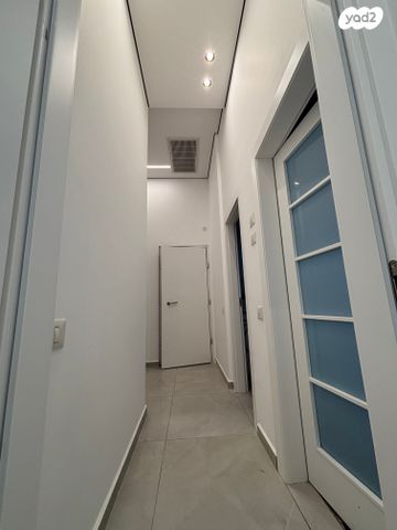 דירת גן, אריאל שרון 2, נווה שרון / שער העיר, נתיבות