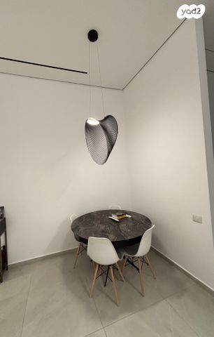 דירת גן, אריאל שרון 2, נווה שרון / שער העיר, נתיבות