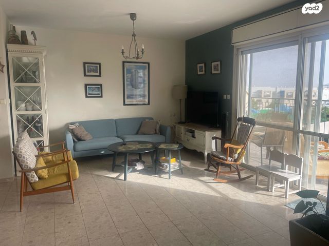 דירה, כיכר מלאכי הנביא, הנביאים, מודיעין מכבים רעות