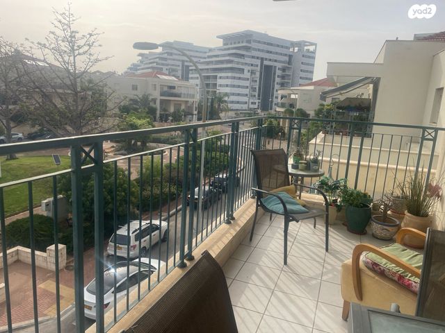 דירה, כיכר מלאכי הנביא, הנביאים, מודיעין מכבים רעות