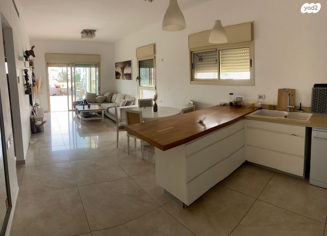 דירה, שדרות ירושלים, יד לבנים, רמת גן