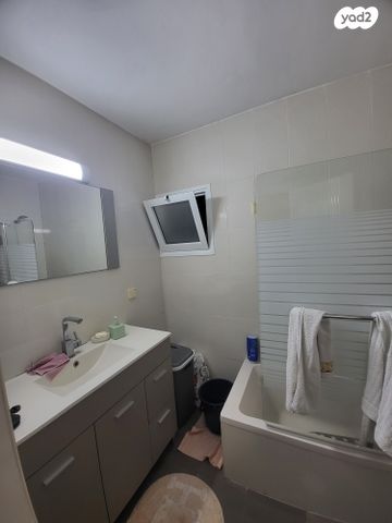 דירה, ההסתדרות 29, מרכז, קרית עבודה, חולון