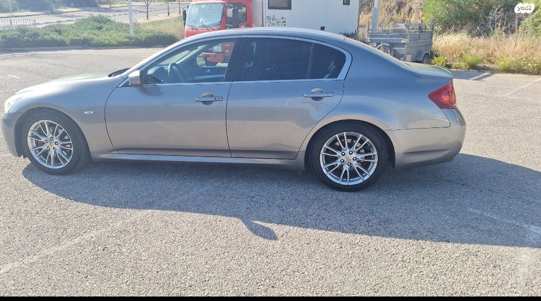 מודעת רכב אינפיניטי G37