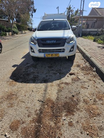 מודעת רכב איסוזו די-מקס