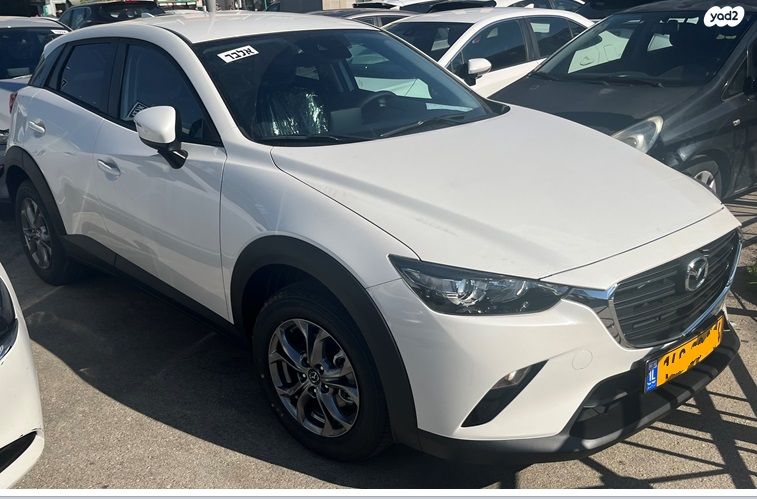 מודעת רכב מאזדה CX-3