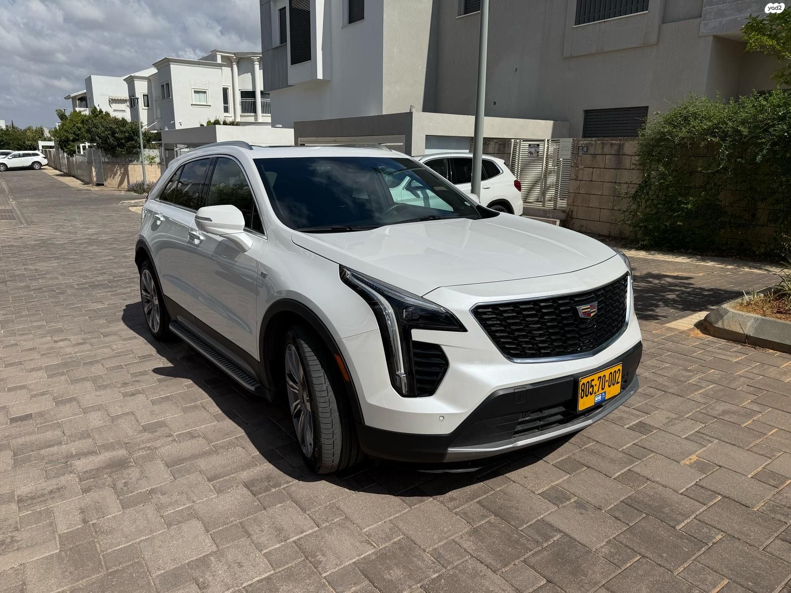 מודעת רכב קאדילק XT4