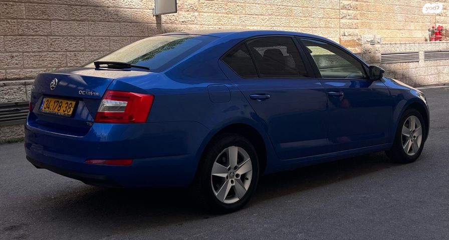 סקודה אוקטביה