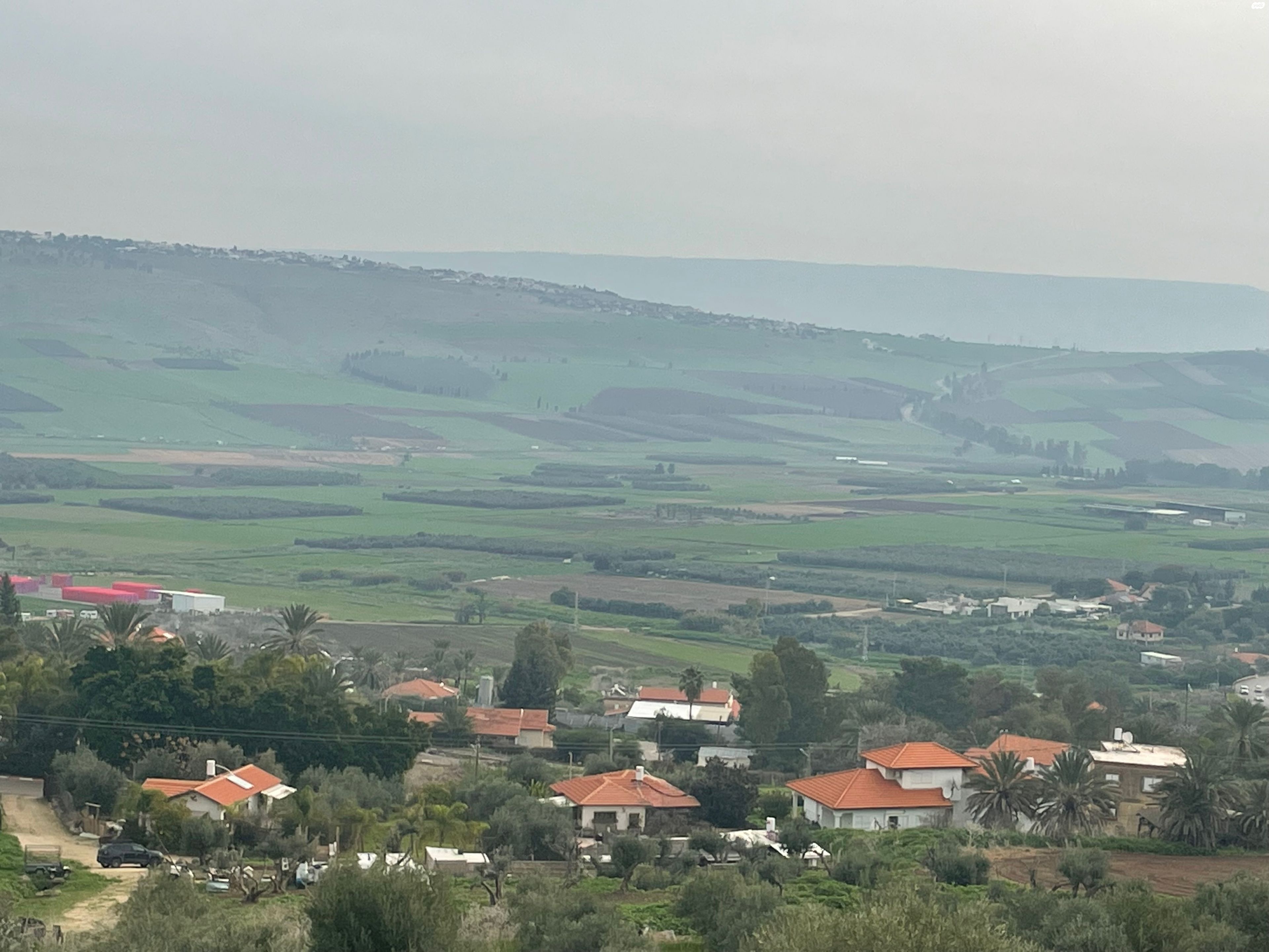 סמטת השקד 1