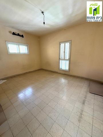 דירה, הרב קוסובסקי, בבלי, תל אביב יפו