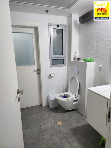 דירה, שדרות הציונות, ברנע, אשקלון