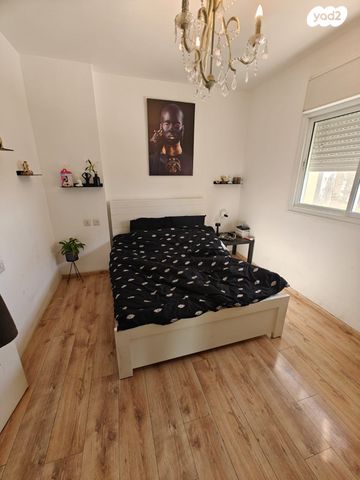 דירה, הר הצופים, רחובות ההולנדית, רחובות